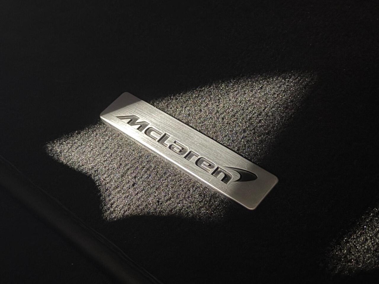 2020 McLaren 720S Performance Photo