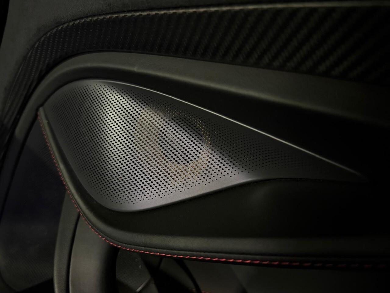 2020 McLaren 720S Performance Photo