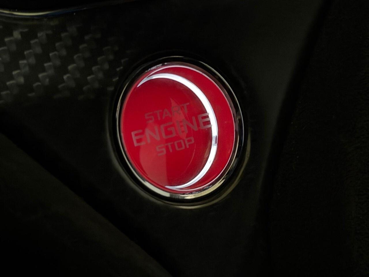 2020 McLaren 720S Performance Photo