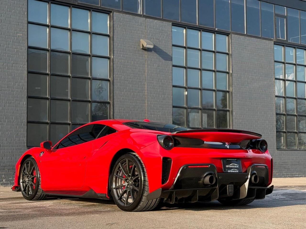 2019 Ferrari 488 Pista COUPE Photo