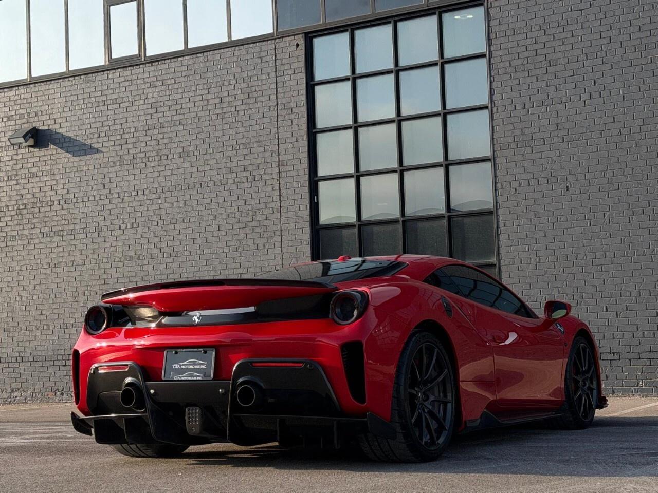 2019 Ferrari 488 Pista COUPE Photo