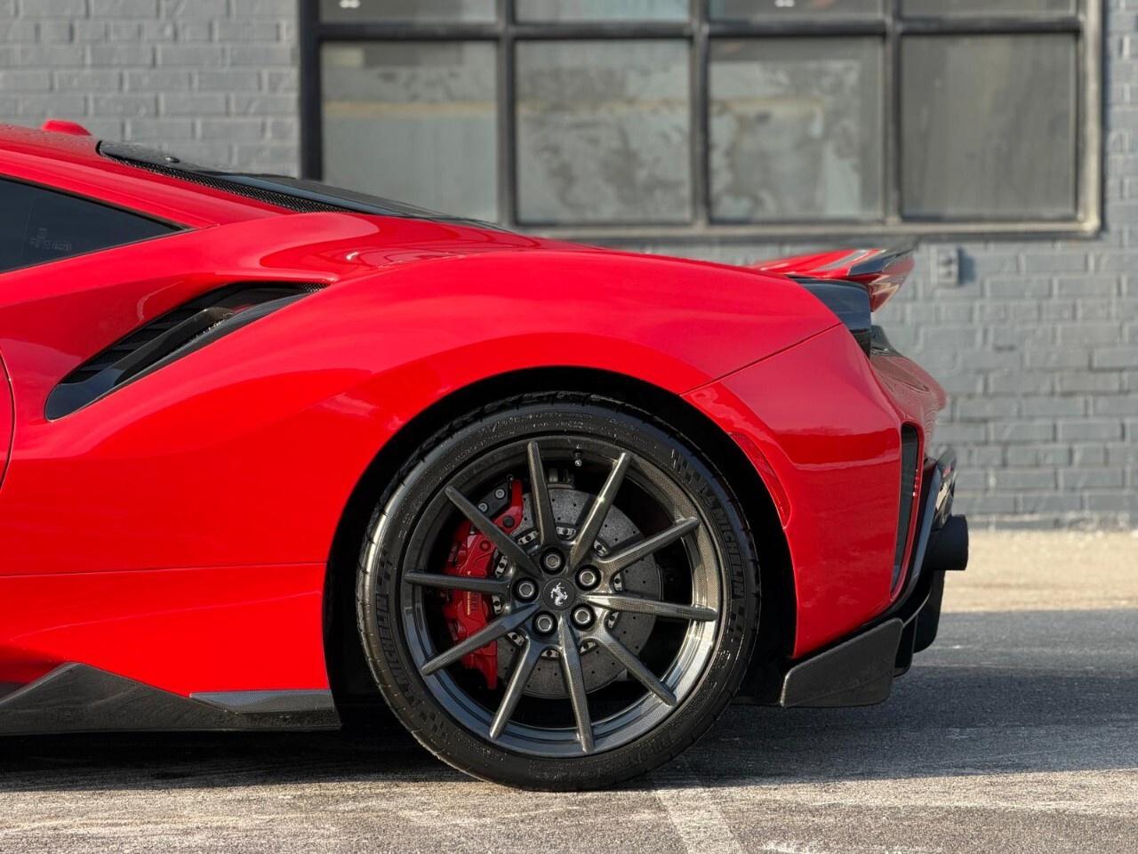 2019 Ferrari 488 Pista COUPE Photo