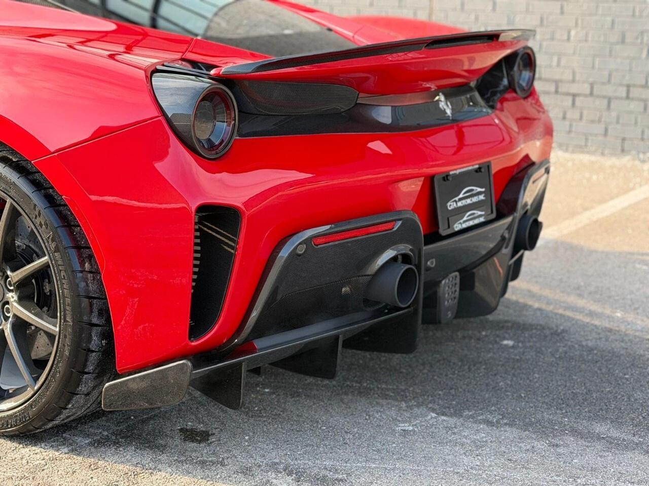 2019 Ferrari 488 Pista COUPE Photo
