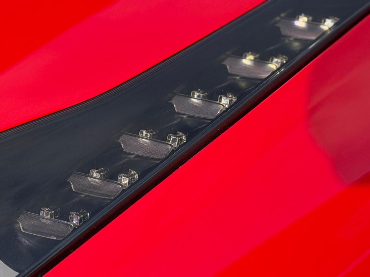 2019 Ferrari 488 Pista COUPE Photo