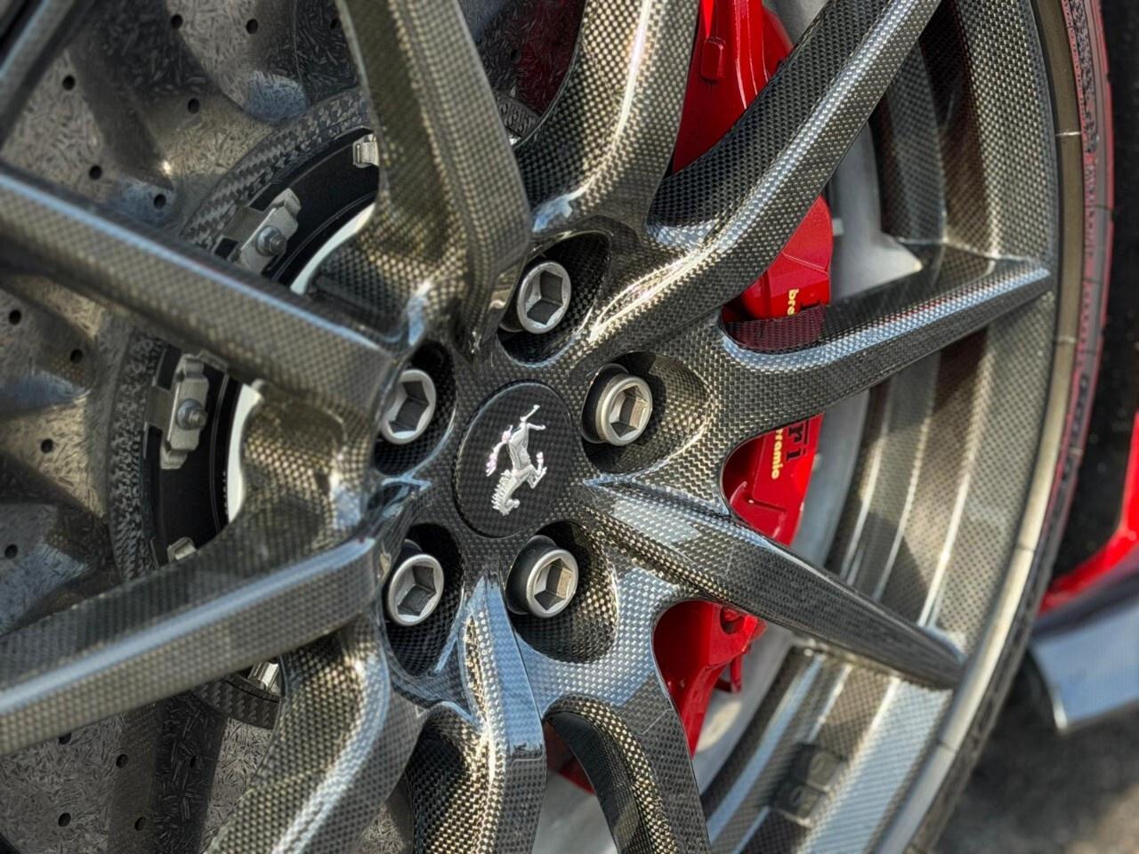 2019 Ferrari 488 Pista COUPE Photo