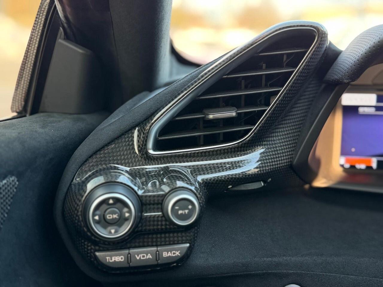 2019 Ferrari 488 Pista COUPE Photo