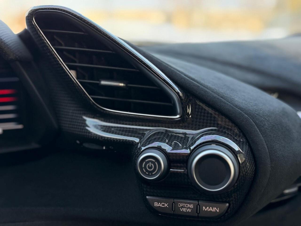 2019 Ferrari 488 Pista COUPE Photo