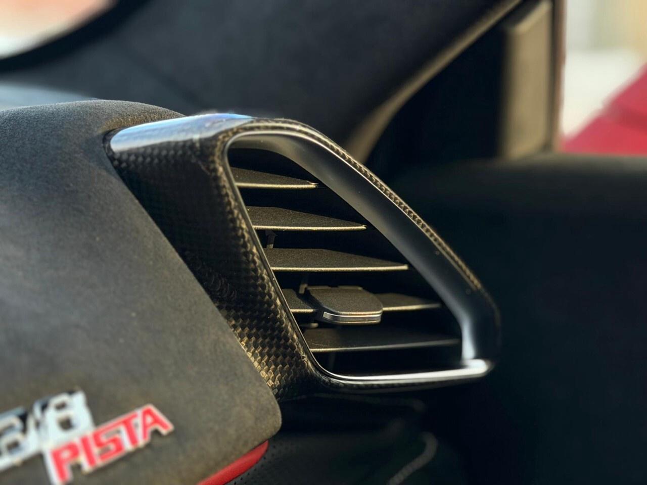 2019 Ferrari 488 Pista COUPE Photo