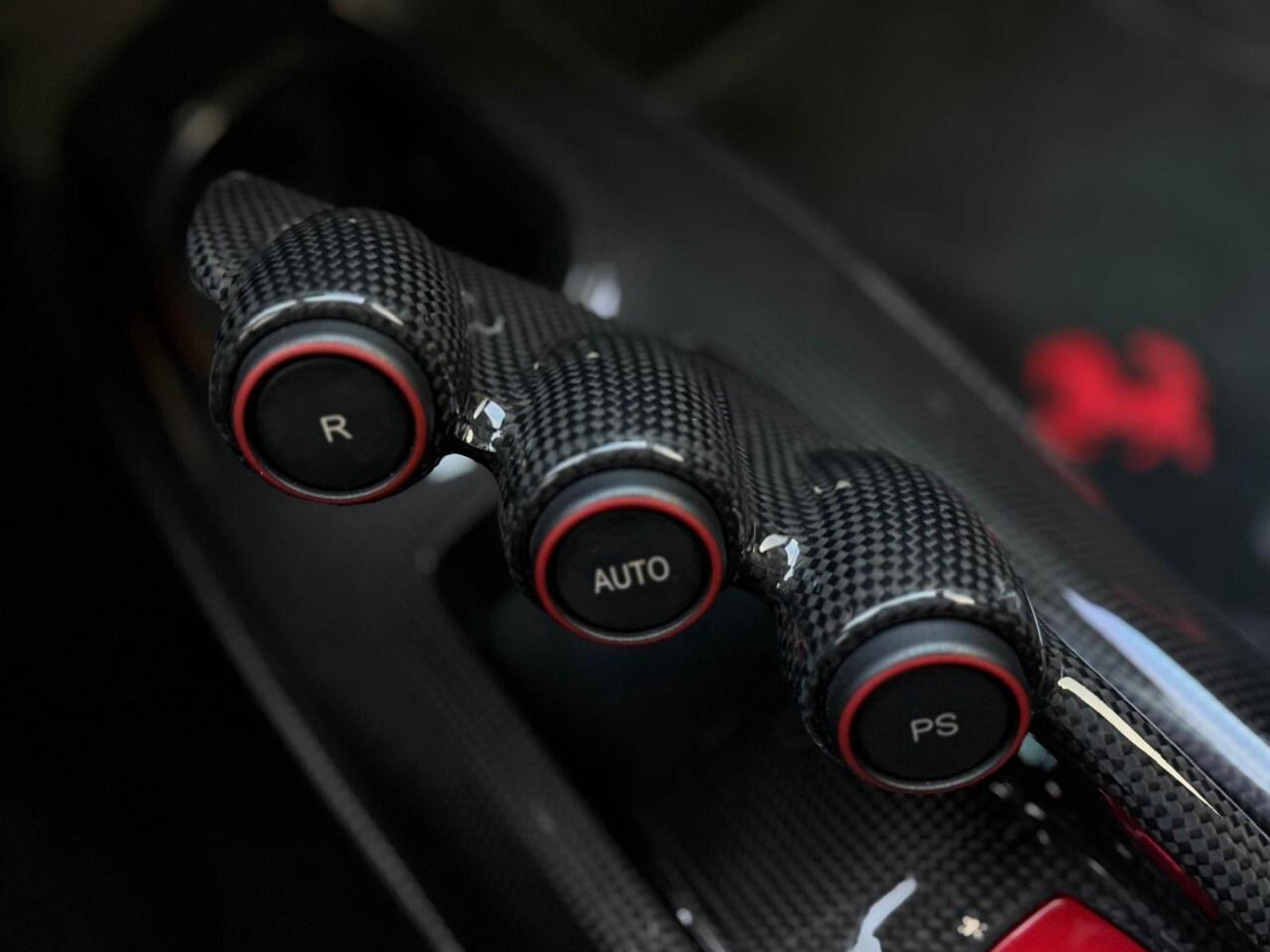 2019 Ferrari 488 Pista COUPE Photo