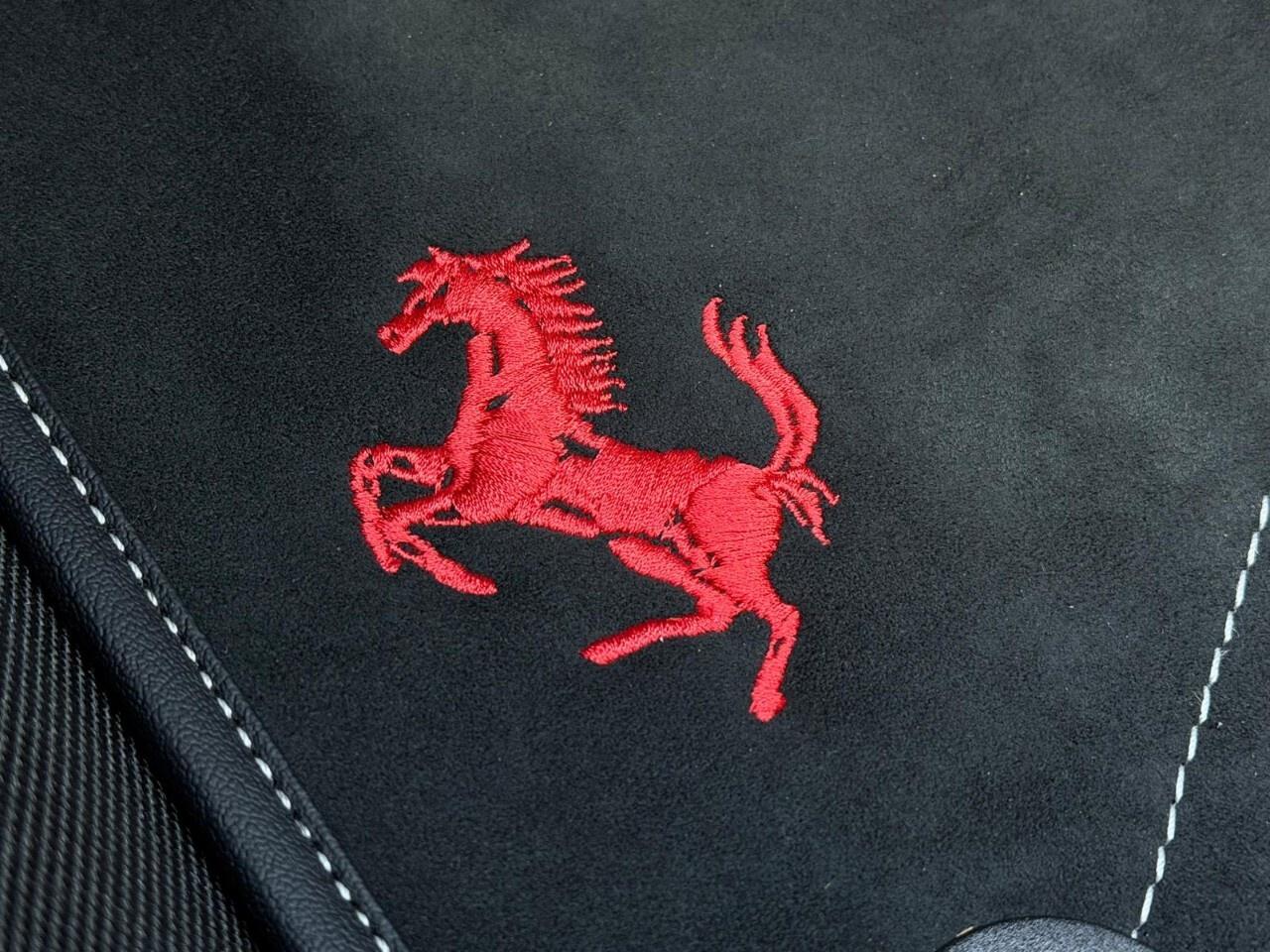 2019 Ferrari 488 Pista COUPE Photo