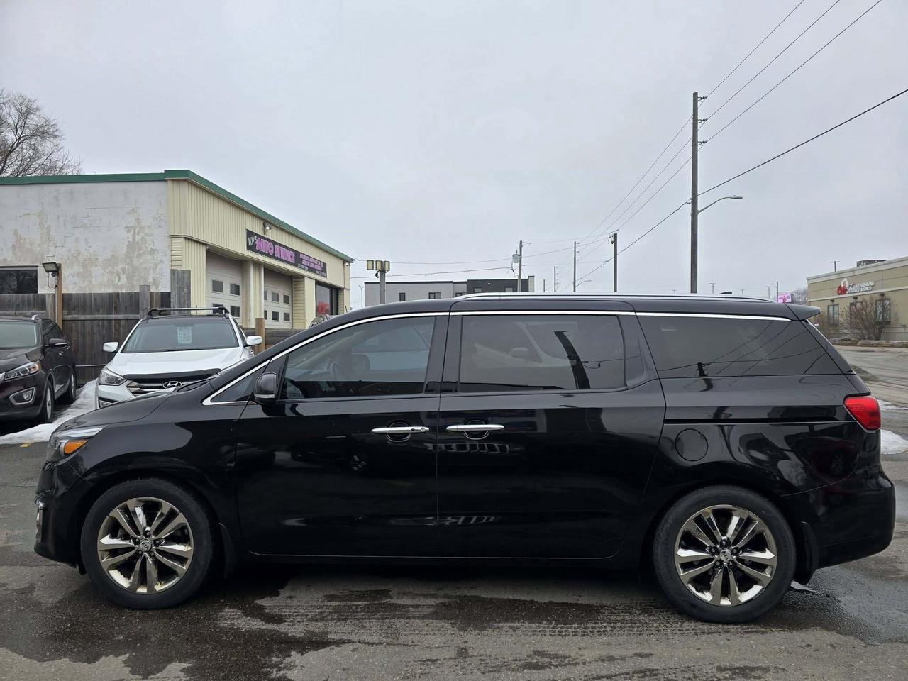 2018 Kia Sedona SXL Limited Photo
