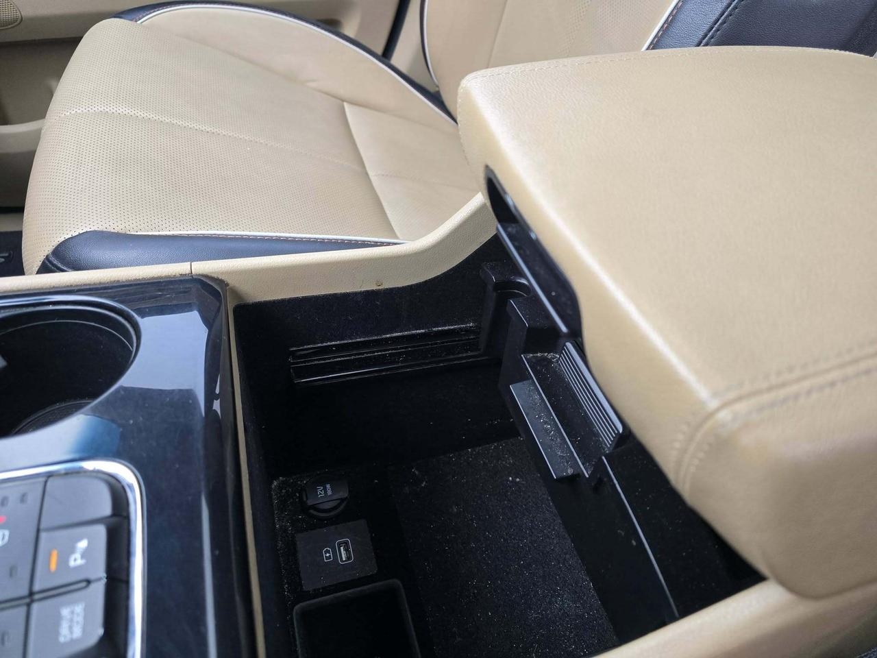 2018 Kia Sedona SXL Limited Photo