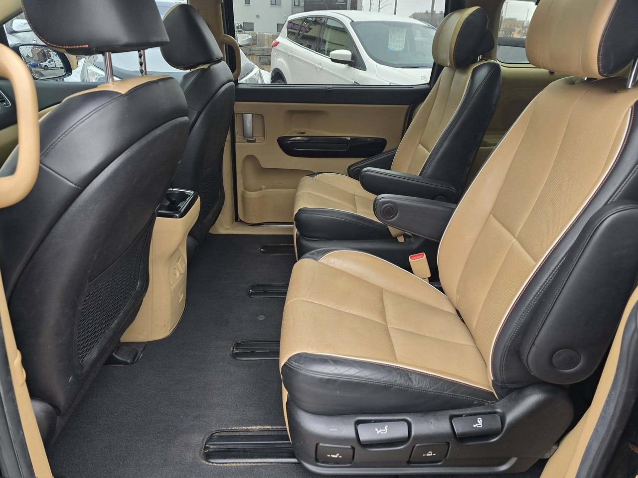 2018 Kia Sedona SXL Limited Photo