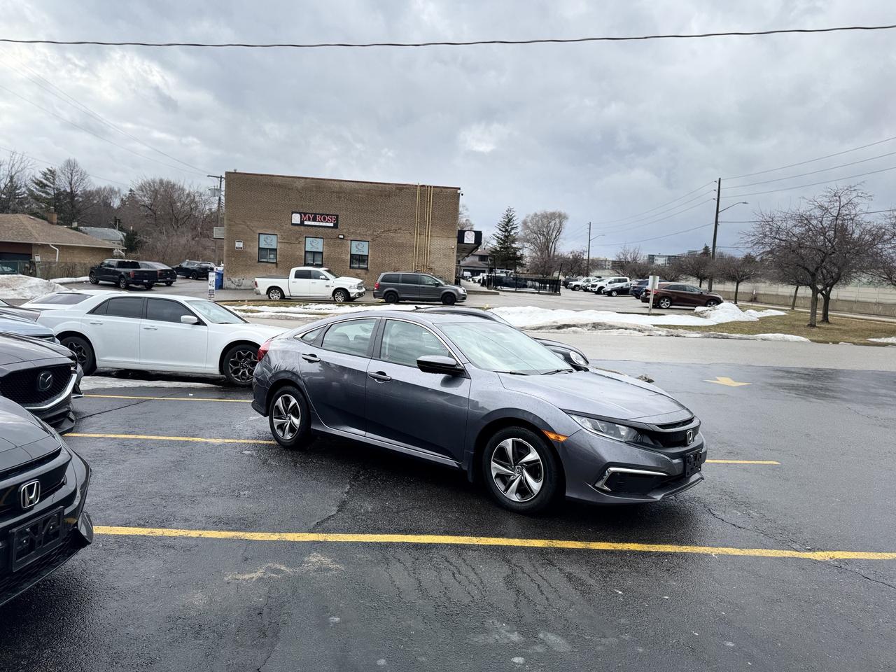 2020 Honda Civic Sedan LOW KMS Photo