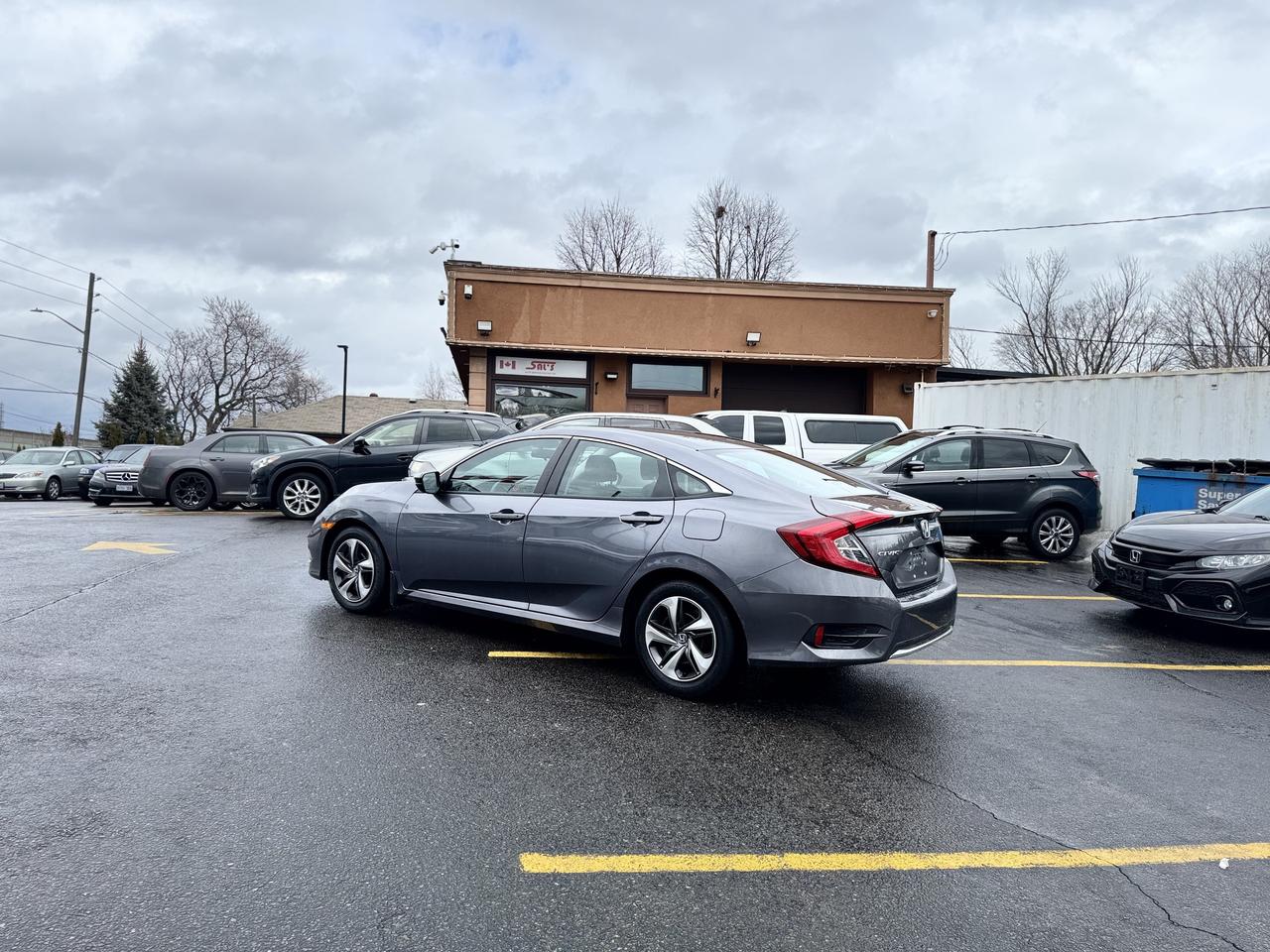 2020 Honda Civic Sedan LOW KMS Photo