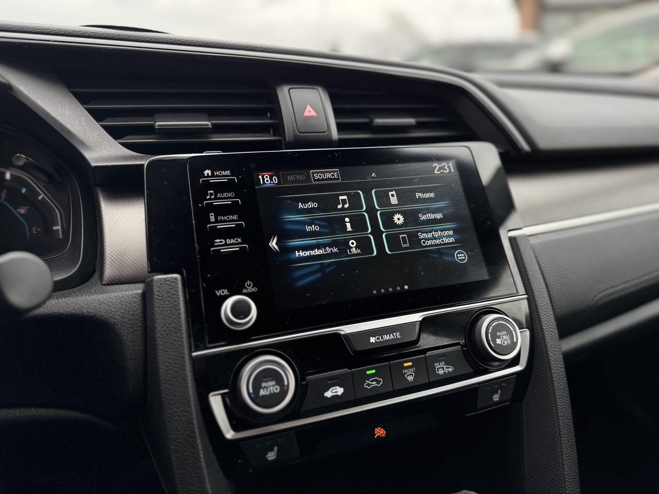 2020 Honda Civic Sedan LOW KMS Photo