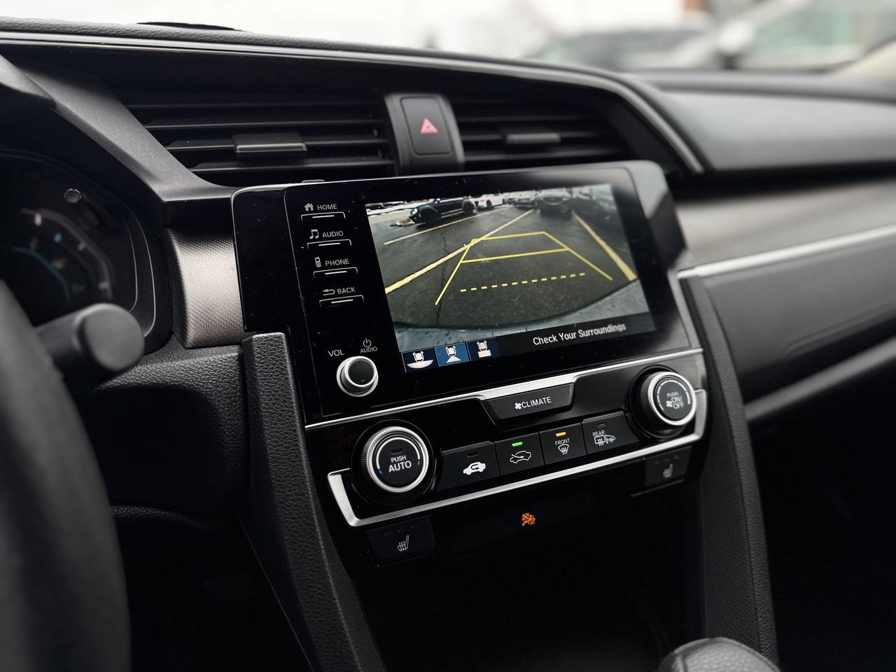 2020 Honda Civic Sedan LOW KMS Photo