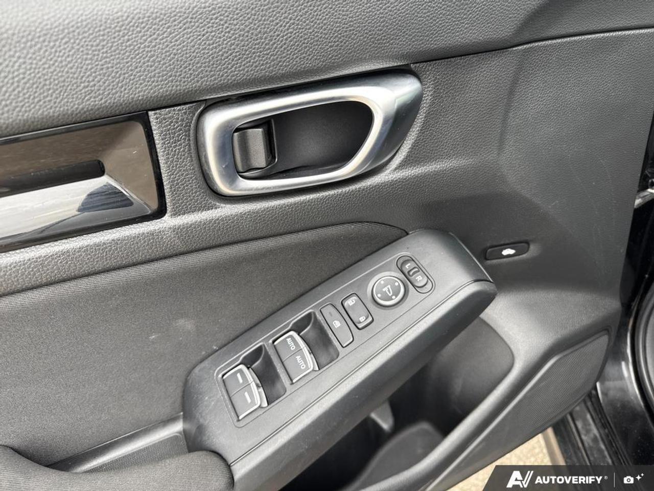 2024 Honda Civic Sedan EX CVT   SUNROOF   NO CLAIMS   ONE OWNER   CARPLAY Photo