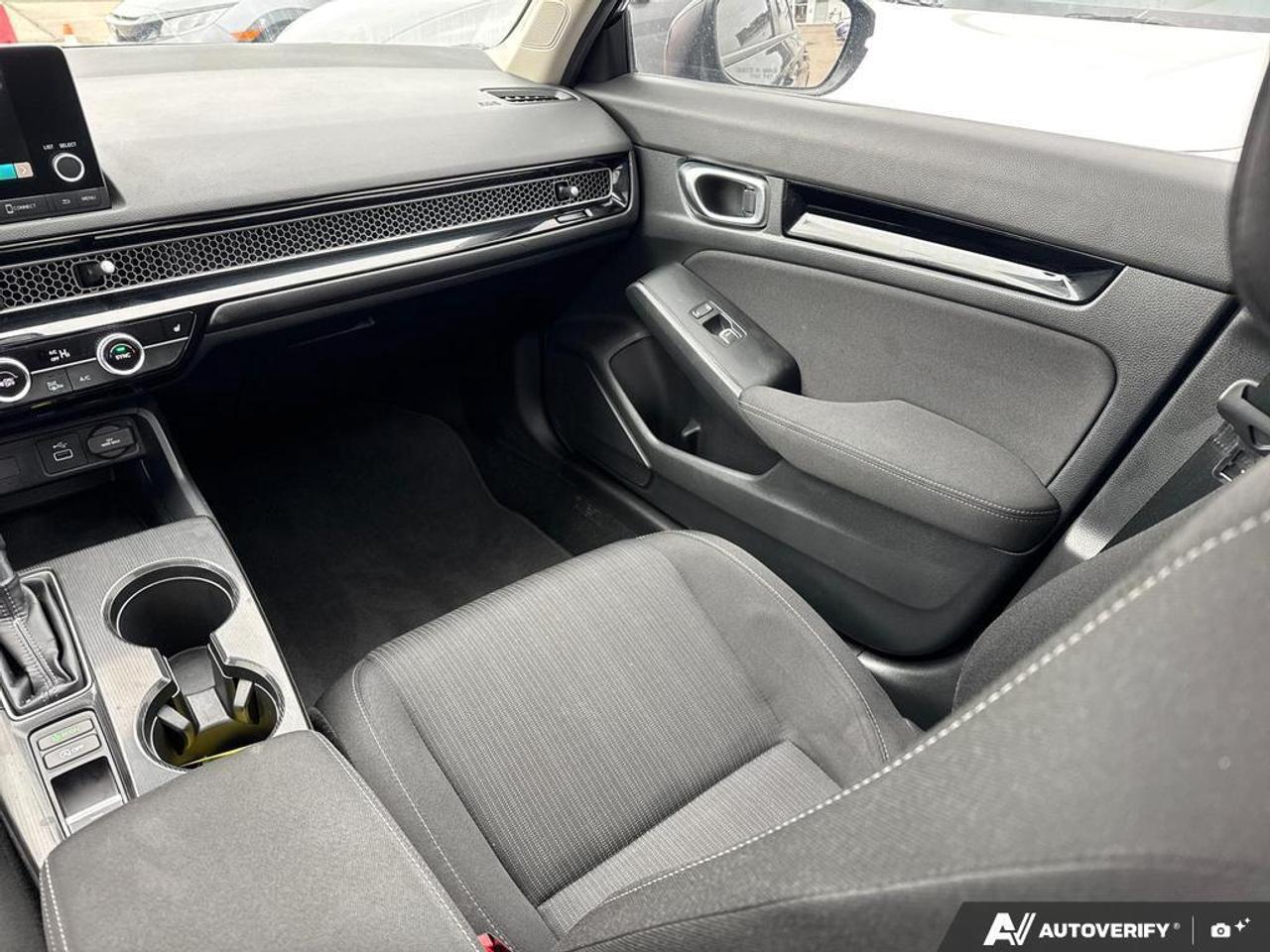 2024 Honda Civic Sedan EX CVT   SUNROOF   NO CLAIMS   ONE OWNER   CARPLAY Photo