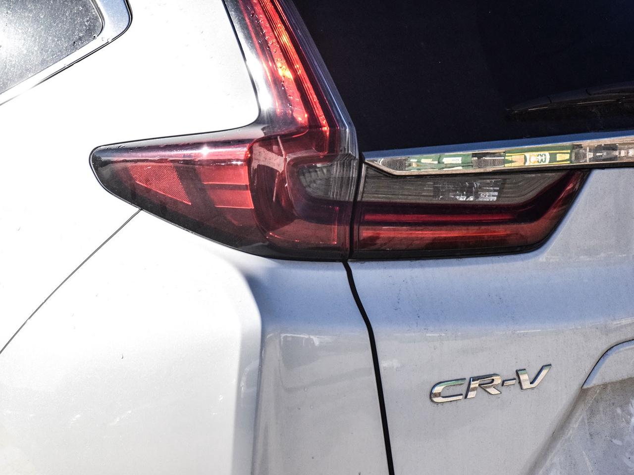 2022 Honda CR-V Touring Photo