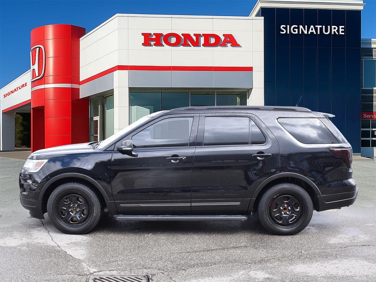 2018 Ford Explorer XLT Photo3