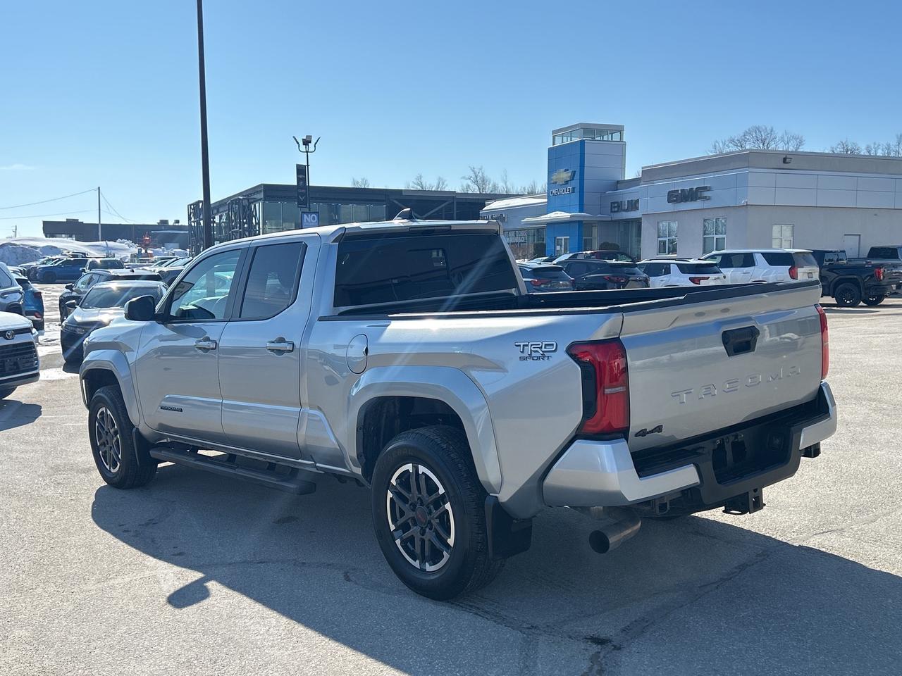 2024 Toyota Tacoma TRD Sport Photo2