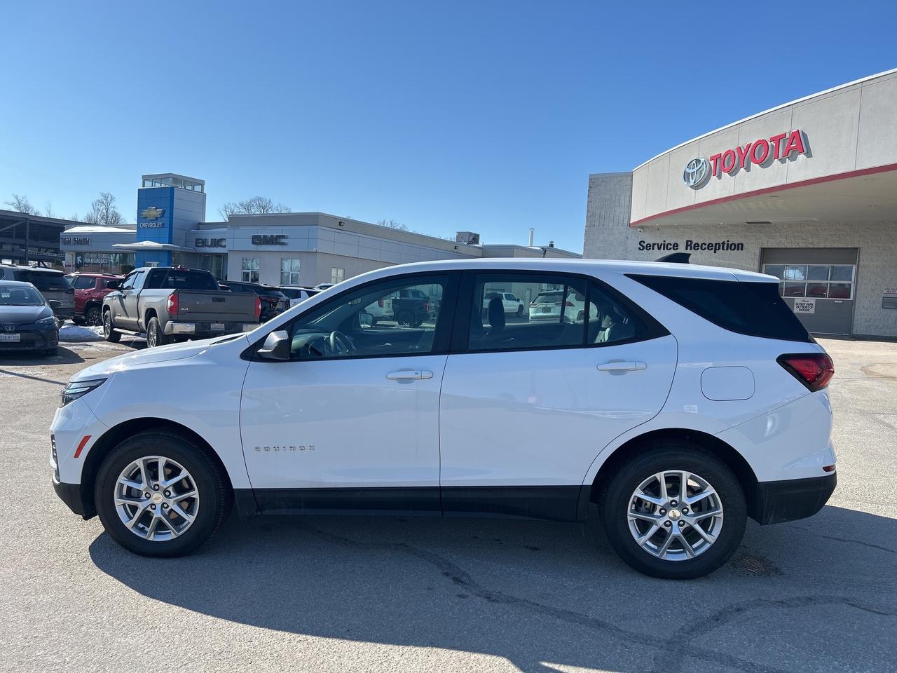 2024 Chevrolet Equinox LS   No Reported Accidents Photo