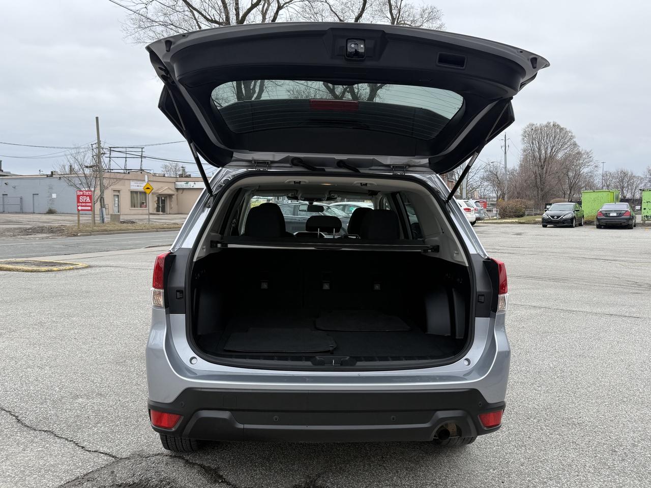 2022 Subaru Forester NO ACCIDENTS l Subaru Warranty l Conv Pkg l AWD Photo