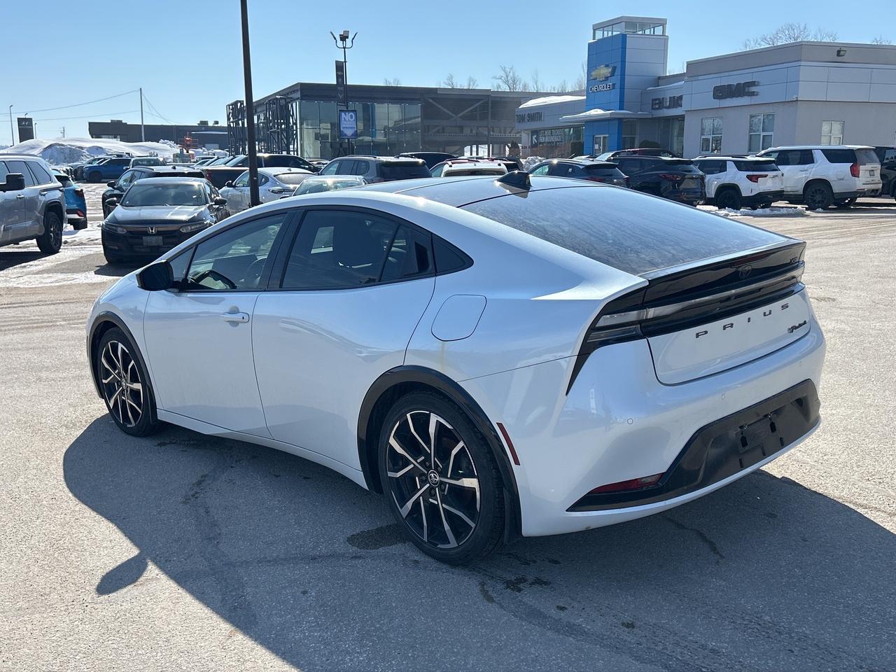 2024 Toyota Prius Prime SE Photo