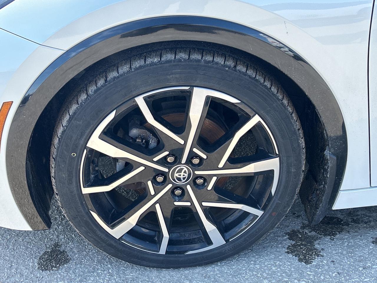 2024 Toyota Prius Prime SE Photo