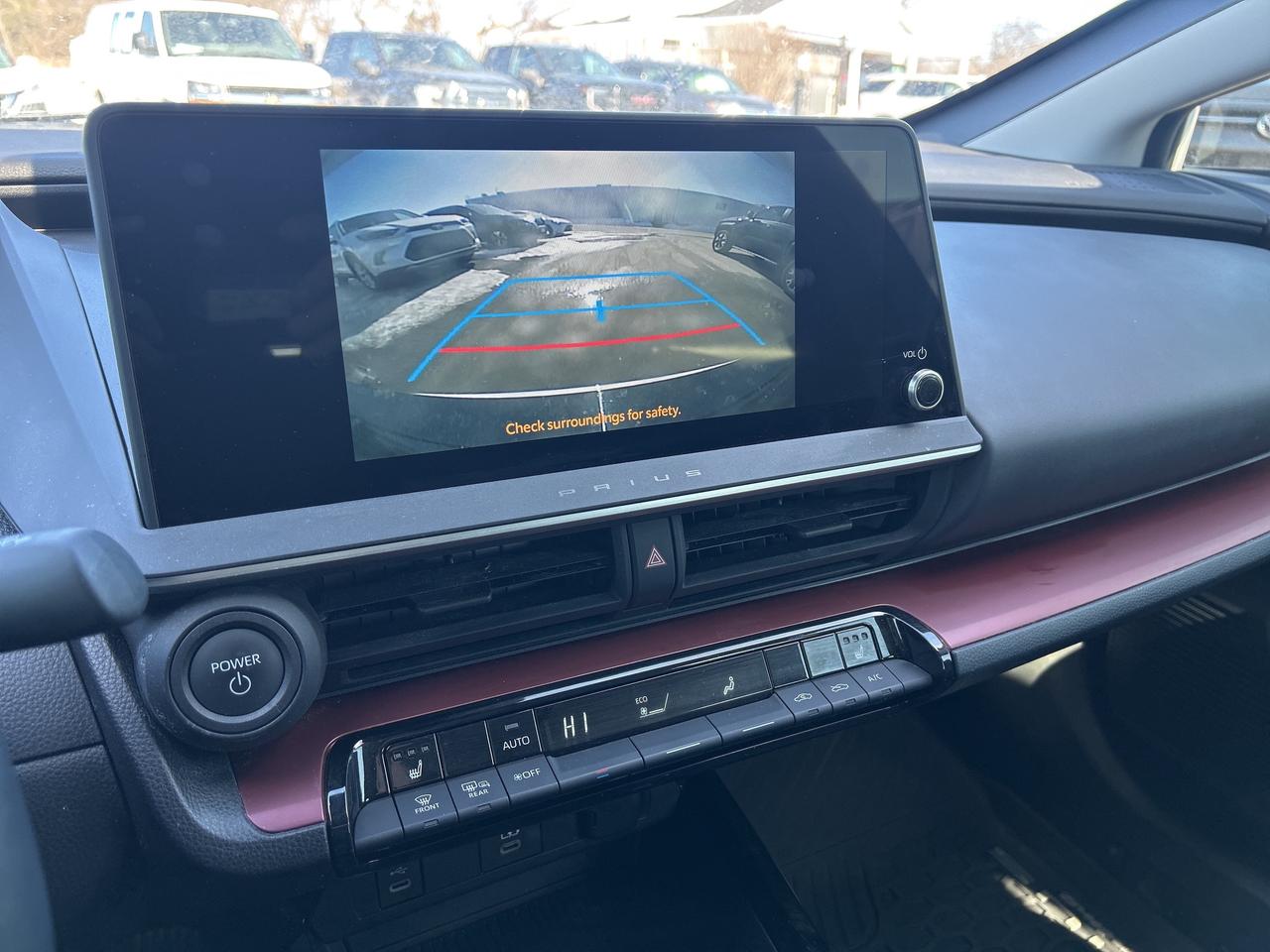 2024 Toyota Prius Prime SE Photo