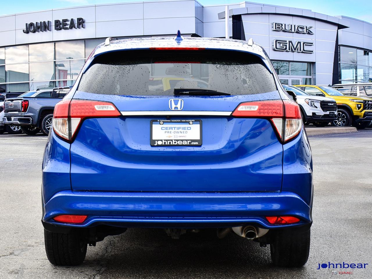 2022 Honda HR-V Touring Photo