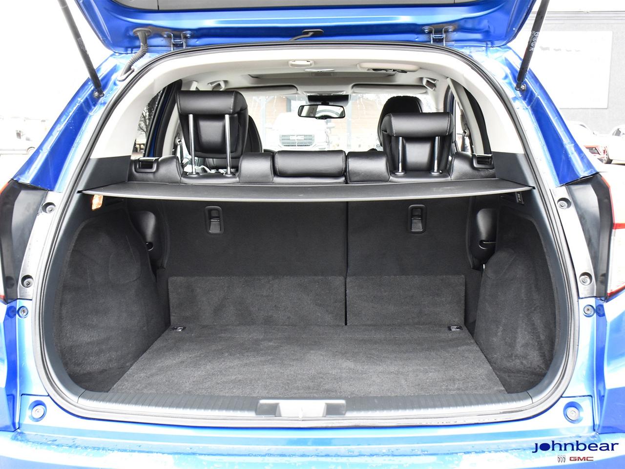 2022 Honda HR-V Touring Photo