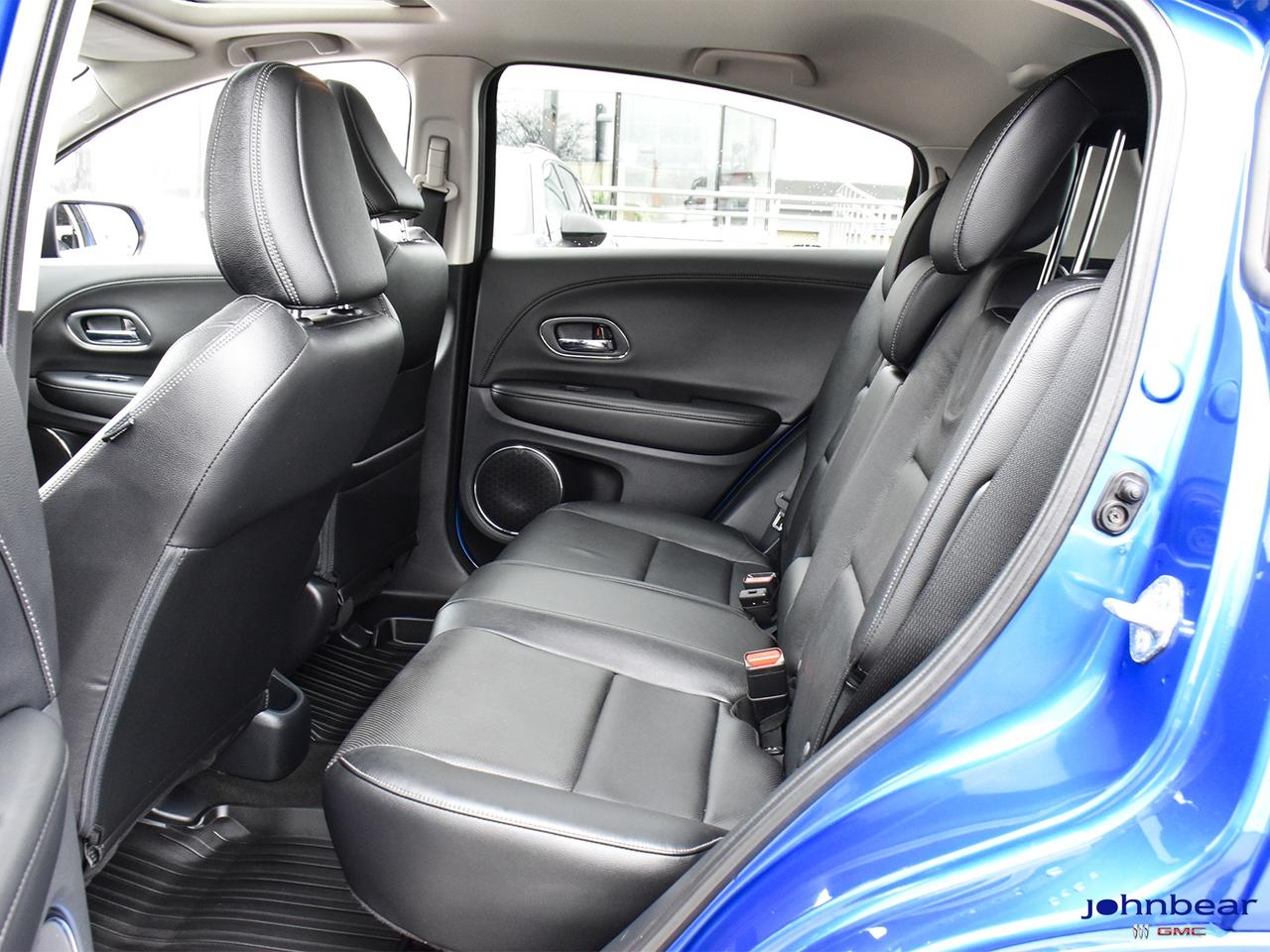 2022 Honda HR-V Touring Photo