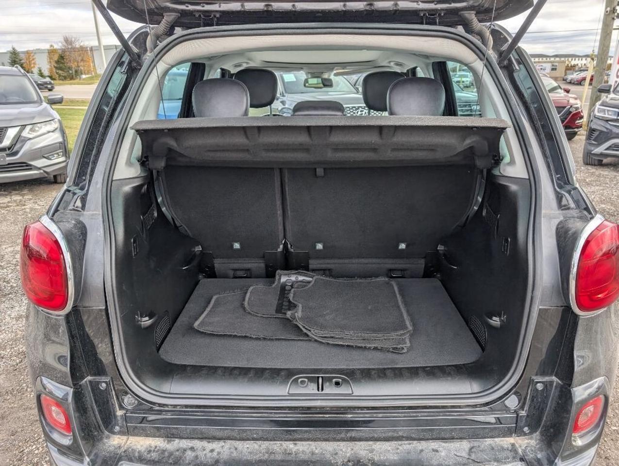 2015 Fiat 500L Lounge   NAV   LEATHER   PANOROOF   CAMERA Photo