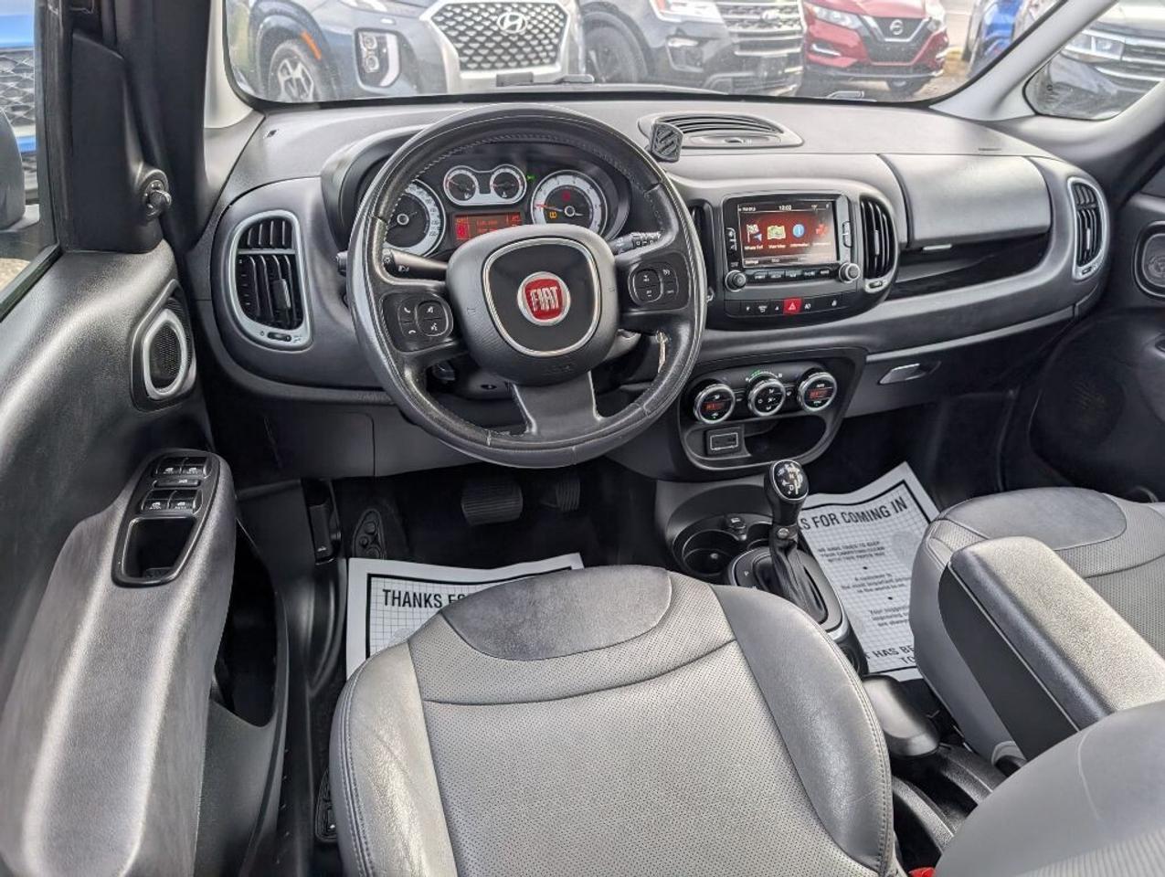 2015 Fiat 500L Lounge   NAV   LEATHER   PANOROOF   CAMERA Photo