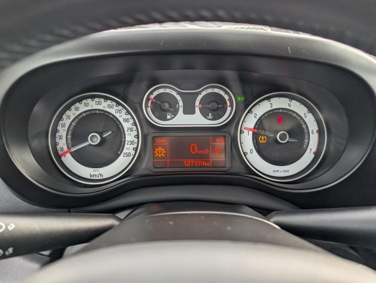 2015 Fiat 500L Lounge   NAV   LEATHER   PANOROOF   CAMERA Photo