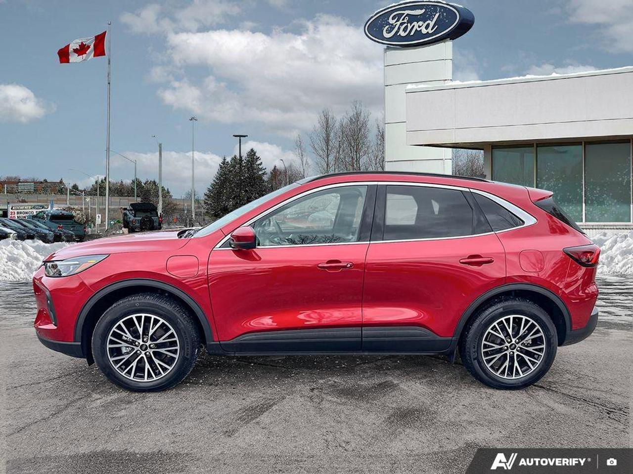 2025 Ford Escape PHEV   DEMO   HTD STEER WHEEL   FWD Photo