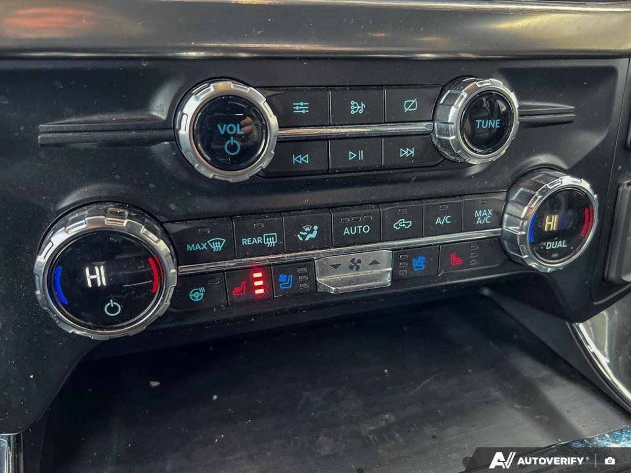 2021 Ford F-150 LARIAT   LEATHER   TRAILER TOW PKG Photo