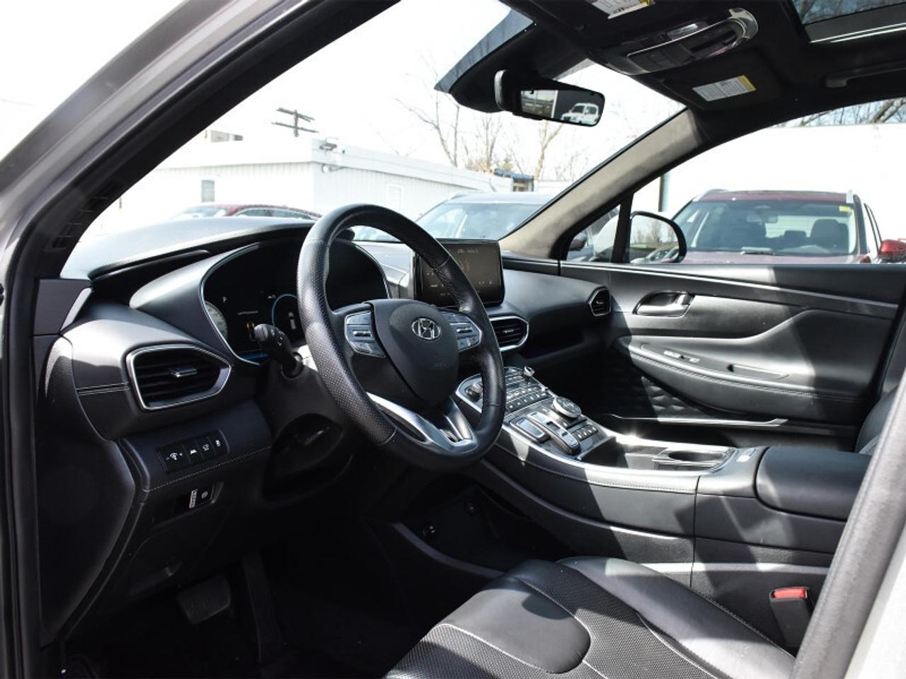 2022 Hyundai Santa Fe Ultimate Calligraphy AWD   Nappa Leather  Nav   Ro Photo