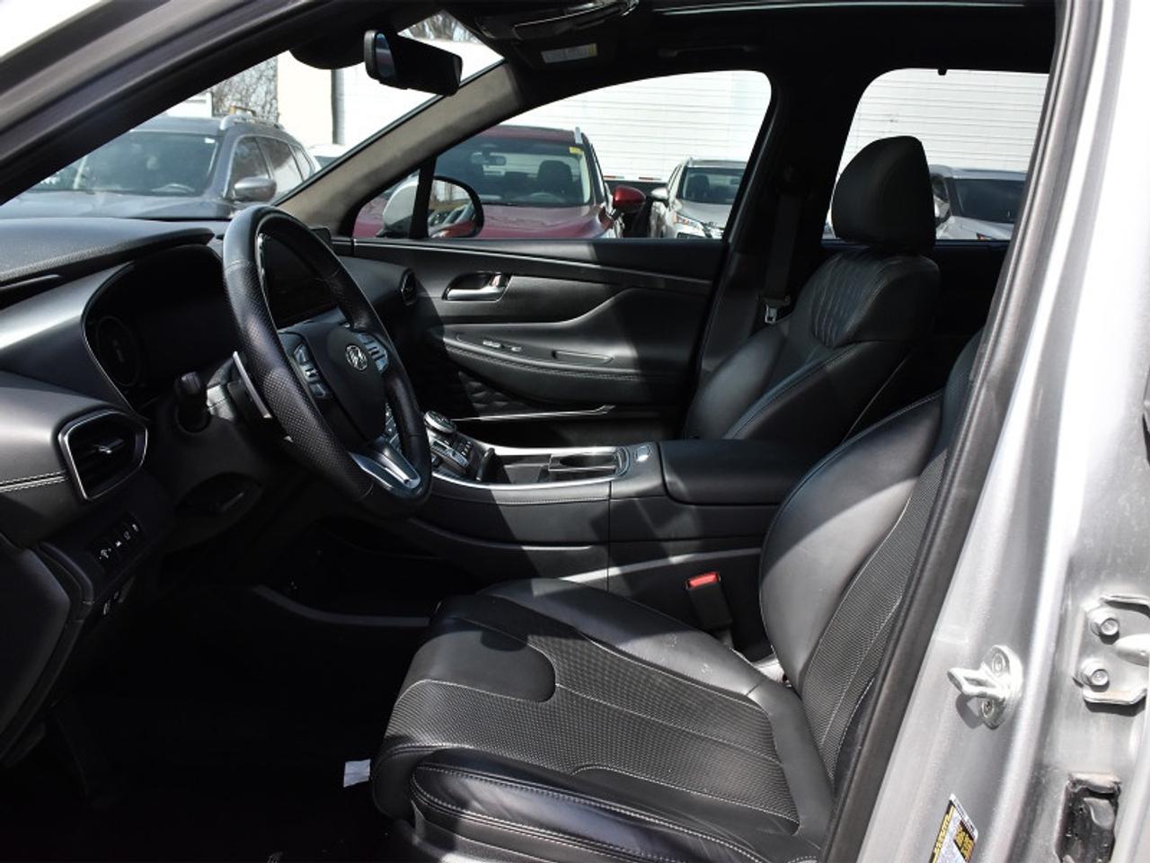 2022 Hyundai Santa Fe Ultimate Calligraphy AWD   Nappa Leather  Nav   Ro Photo