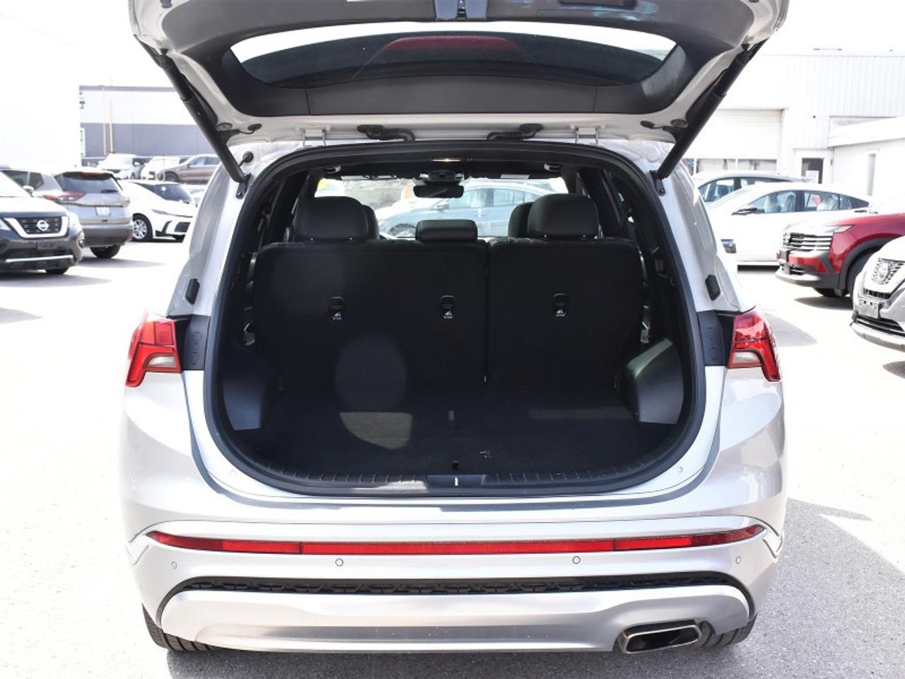 2022 Hyundai Santa Fe Ultimate Calligraphy AWD   Nappa Leather  Nav   Ro Photo