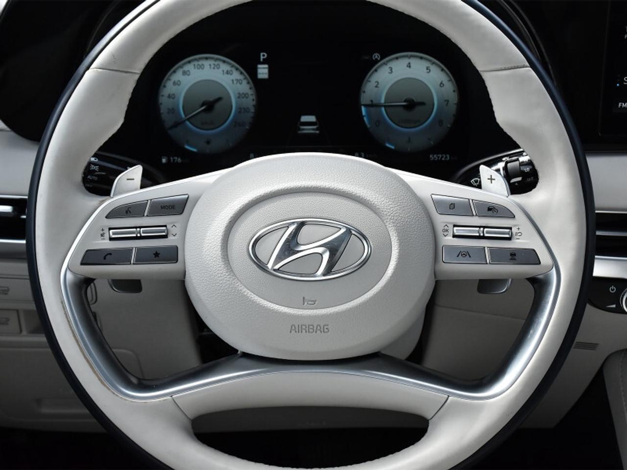 2023 Hyundai PALISADE Ultimate Calligraphy AWD-Captain Chairs  Navi  Roo Photo