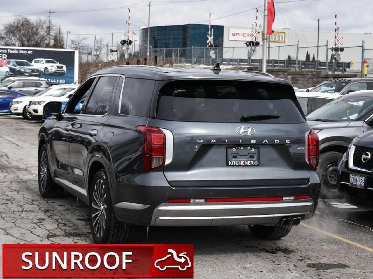 2023 Hyundai PALISADE Ultimate Calligraphy 7-Pass-Napp Leather  Captain Photo