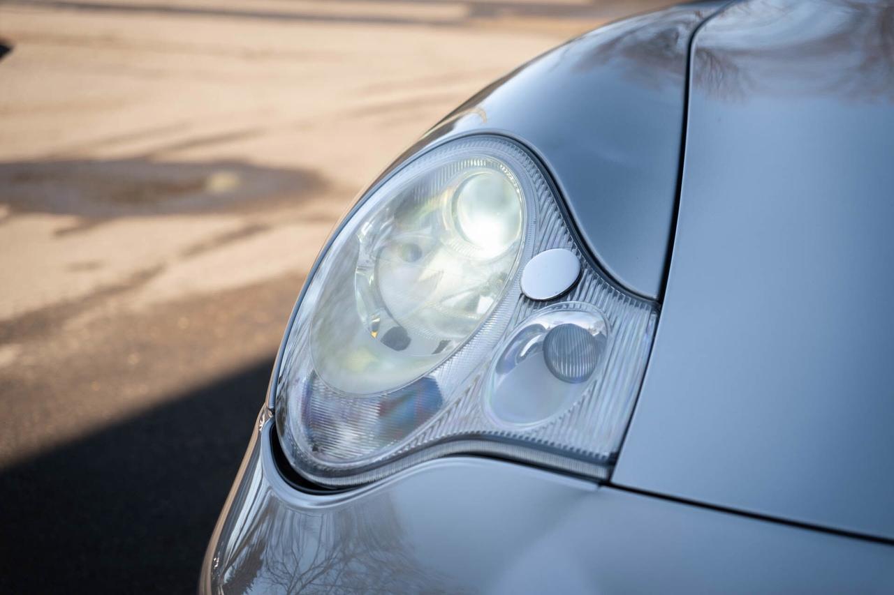 2002 Porsche 911 Carrera 4S   Coupe 6-speed manual Photo