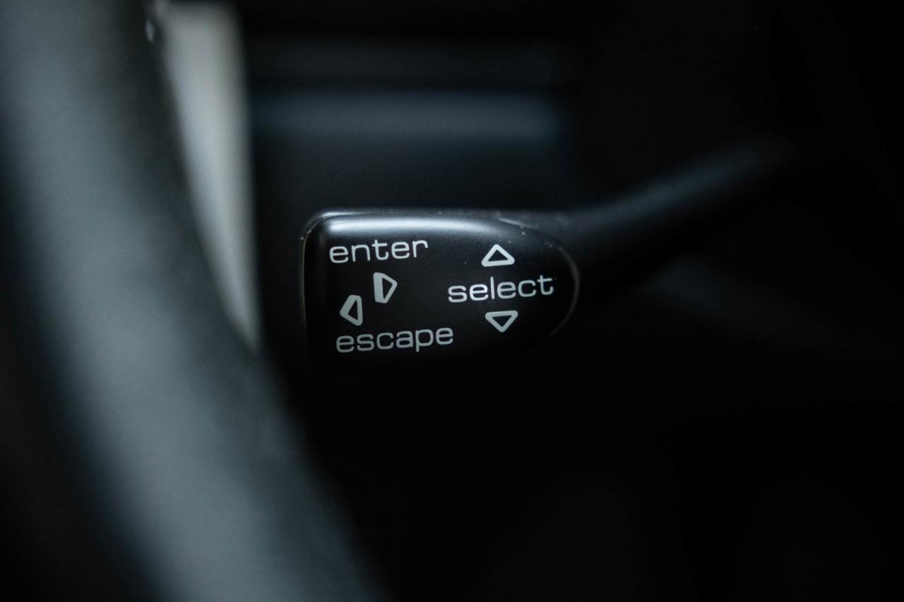 2002 Porsche 911 Carrera 4S   Coupe 6-speed manual Photo