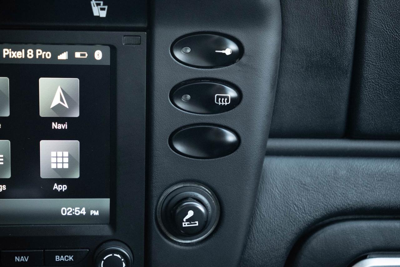 2002 Porsche 911 Carrera 4S   Coupe 6-speed manual Photo