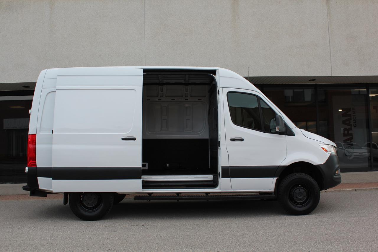 2020 Mercedes-Benz Sprinter Cargo Van 4x4" - "REAR HEATER" - "3.0L DIESEL Photo