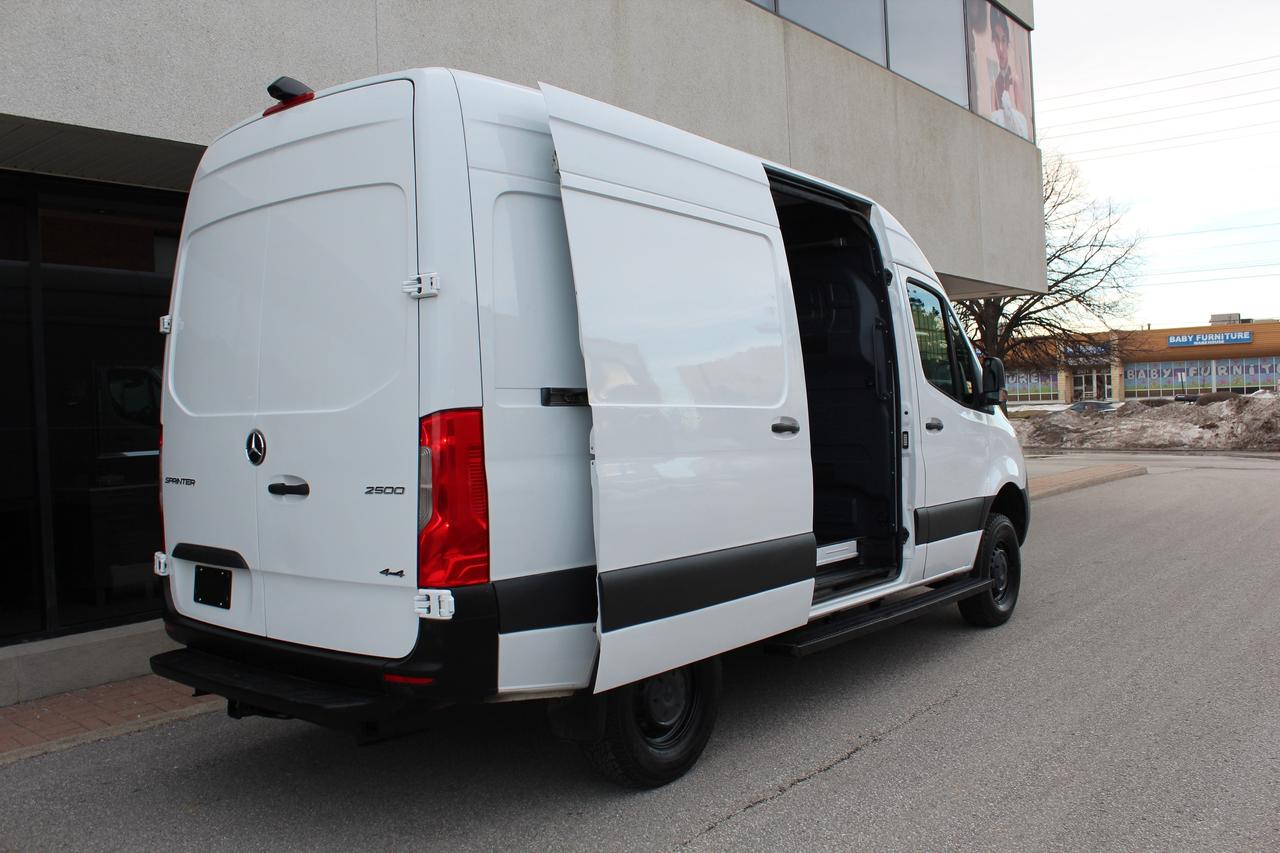 2020 Mercedes-Benz Sprinter Cargo Van 4x4" - "REAR HEATER" - "3.0L DIESEL Photo