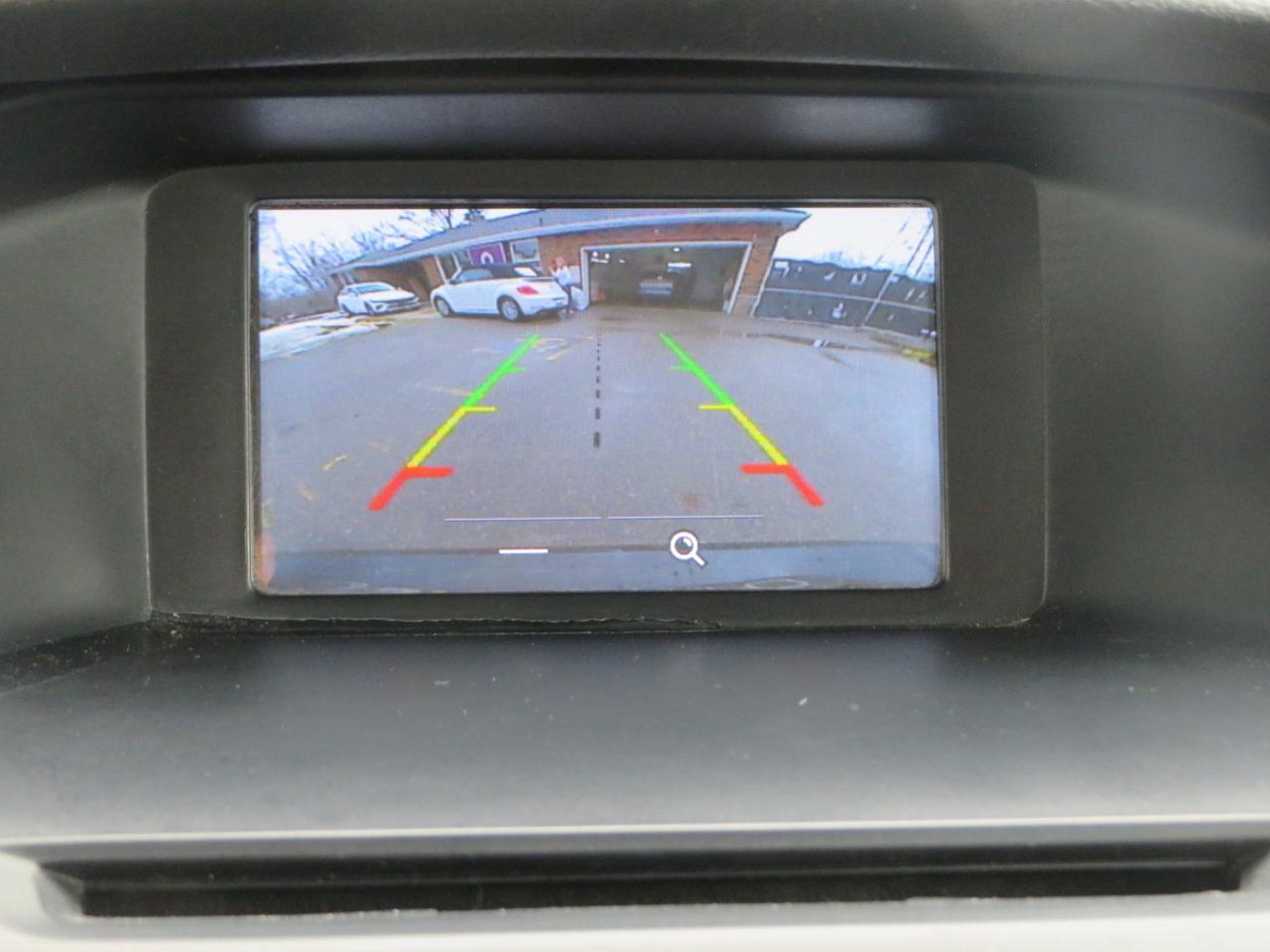 2016 Ford Focus 5DR HB SE Photo